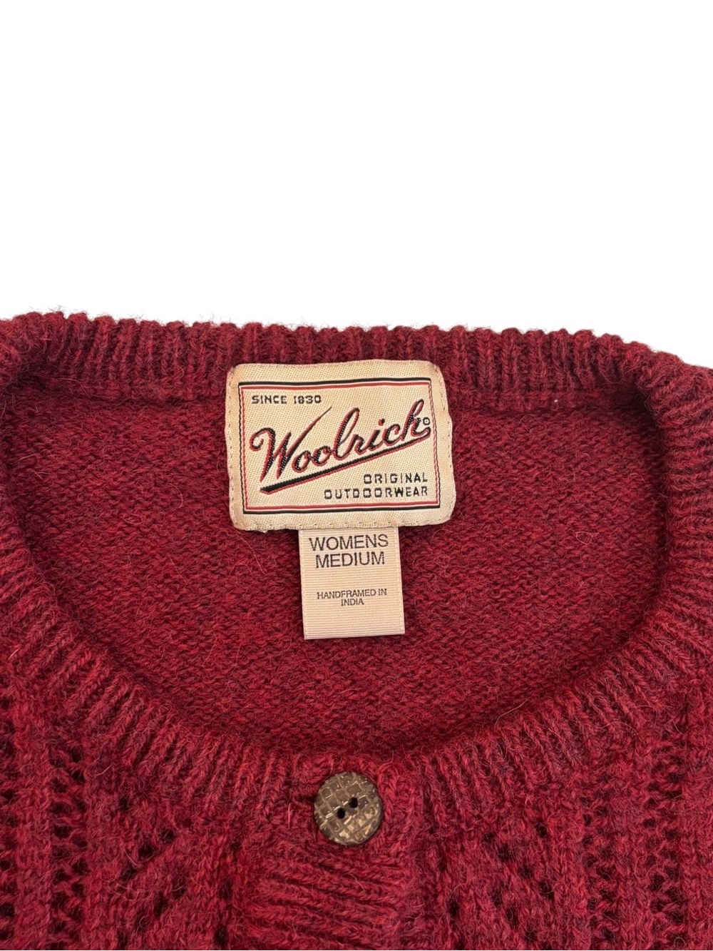 Woolrich Women's Red/Burgundy Cable Knit Button-Front Sweater Sz Medium - Picture 4 of 4